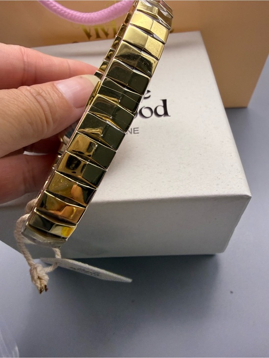 Vivienne Westwood Gold-Tone Oval Link Bracelet Watch